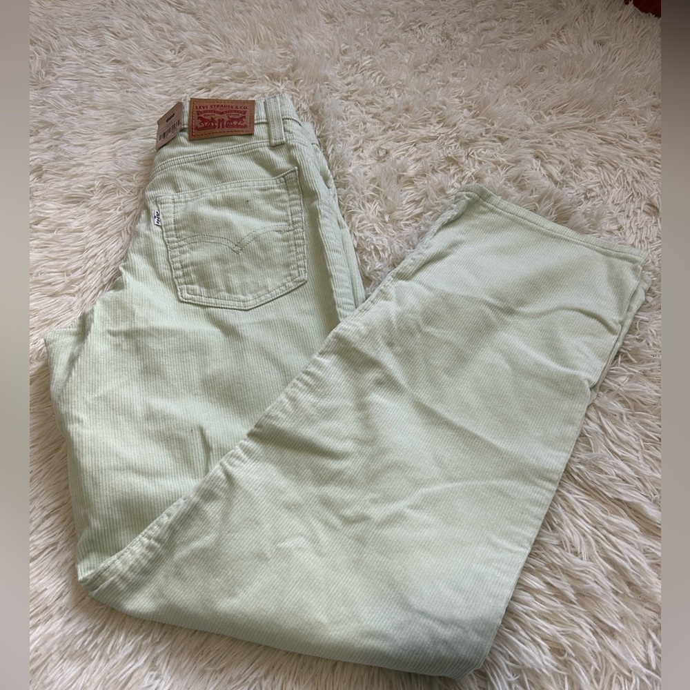 NWT pale green corduroy Levis